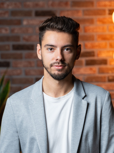 Dennis Gazhenko - Founder & Director of Peak 3 Visuals